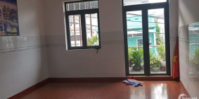 Nhà kinh doanh -Hạ Chào Bán Nhanh Căn Nhà Lạc Long Quân - Quận 11