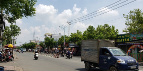 Bán nhà MT Lê Văn Quới,DT:15x16 thu nhập 36tr/th ngay Valentine's 20 tỷ