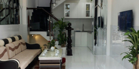 Nhà Hẻm xe hơi Lạc Long Quân, Tân Bình, 5 tầng, 4x8m, 5.4 tỷ