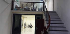  BÁN NHÀ ĐỘC, LẠ, HIẾM.NHỈNH 3 TỶ.KINH DOANH, VỈA HÈ, Ô TÔ TRÁNH...