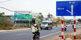 Bán nhà mặt tiền Trần Phú tp bảo Lộc 25x20 chỉ 5,9tỷ LH 0902396633