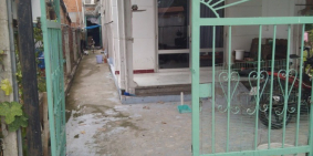 Bán nhà 3 phòng ngủ ngay đường dx033  đường thông đi các hướng