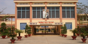 Đất nằm trong Trung Tâm Hành Chính, sát trường học