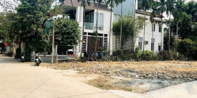 ĐẤT TRUNG TÂM THÀNH PHỐ - KIỆT Ô TÔ 27 HOÀNG QUỐC VIỆT