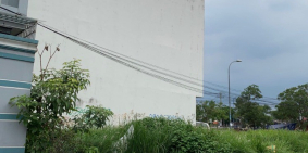 Vợ chồng cần bán gấp nên Chấp nhận cắt lỗ 500 triệu 2 nền 10x18=180m2 ở B.Tân