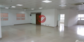 Văn phòng cho thuê quận 1 dt 200m2 mặt tiền Sương Nguyệt Ánh giá 90tr