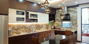 Tin MỚi. Bán nhà mặt phố Phường Đồng Tâm 70m, 7 tâng thang máy, đường rộng 16m