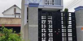 Kẹt tiền cần bán nhà 95m2 mặt tiền đường Quốc lộ 22  giá 1tỷ