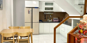 Chính chủ bán nhà HXT Nguyễn Thiện Thuật,P24,DT 3.5*12m,Giá 4ty2 TL. Sổ hồng.