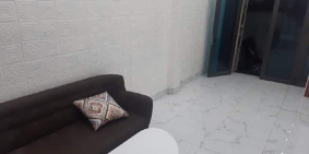 Nhà đẹp Khúc Thừa Dụ, 46m2, đi bộ ra công viên, nhỉnh 4 tỷ.