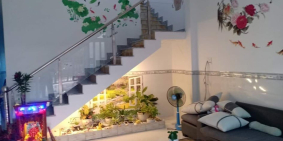 bán nhà 1T1L  mới xây cách chợ bình chánh 1km ,sổ riêng ,giá 1.5 tỷ vào ở ngay