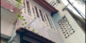 Nhà đẹp tiện kinh doanh Lý Thái Tổ, Quận 10, 4 tầng, 39m2, 4.6 tỷ, 0933444019