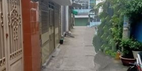 Nhà Nguyễn Thần Hiến, hxh, Phường 18, Quận 4, diện tích 40m, giá 4.4 tỷ.