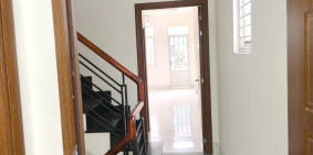 Bán nhà nở hậu hẻm rộng, thoáng 154 Âu Dương Lân Phường 3 Quận 8