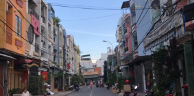 Bán nhà Tân phú. 6 tầng, DT: 4x17. Hẻm 10m Giá ngon