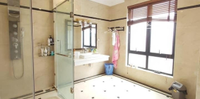 Đẹp, hiếm, có võ, lô thoáng, ô tô đỗ cửa, thông tứ tung, kd cho thuê sinh lời 40