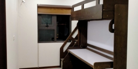 Cho thuê căn hộ chung cư cao cấp 2PN tại Intracom Riverside