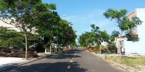 Tôi cần bán lô đất sổ hồng riêng,đường Lạc Long Quân,Q.Tân Bình,Giá 2.5tỷ/60m2