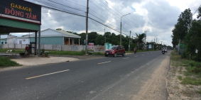 Gia đình chú Lộc sang lại lô mặt tiền Hắc Dịch-Tóc Tiên