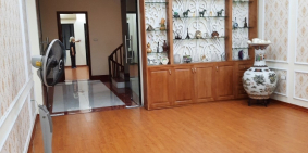 Bán nhà phố Thạch Bàn kinh doanh oto tránh  giá 3.2 tỷ