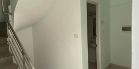 Cho thuê nhà mặt phố Hào Nam 75m2*3T. Gía 65 triệu/tháng