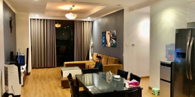 Bán gấp căn hộ 3pn, 2vs 115m2, tòa R6, Royal City giá 5.35 Tỷ