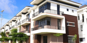 Cần bán Biệt thự mặt tiền đường giá chỉ 1tỷ150 SHR