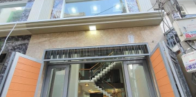 Bán nhà thoáng mát rộng 1 trệt, 1 lửng, 2 lầu, sân thượng. Gò Vấp, HCM