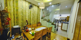 Nhà đẹp lung linh mặt tiền siêu rộng đường ô tô giá 5 tỷ