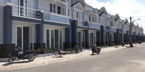 DUYNHẤT 30 NỀN ĐẤT TÁI ĐỊNH CƯ , Đất Và Nhà Phố Liên Kế