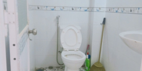 Nhà 1 trệt 1 lầu 2 phòng ngủ 2 wc, sổ hồng riêng, 700tr