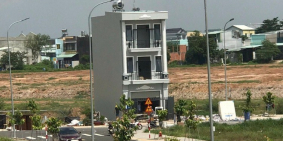 Bán nhà ngay trung tâm thành phố thuận an