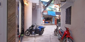 Siêu hiếm! Láng Hạ, mặt ngõ,kinh doanh mọi mặt hàng,34m,5T,Giá: 4.2 tỷ