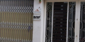 Bán nhà 1 trệt, 1 lửng. Cách MT Bình Lợi 9m. Xe hơi 7 chỗ để trong nhà.