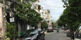 Bán nhà HXH 7 chỗ vào nhà đường D1. Bình Thạnh. Nhà 2 lầu đẹp vào ở ngay