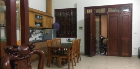 BÁN NHÀ CẦU GIẤY - SIÊU TIỆN ÍCH - NỞ HẬU - DIỆN TÍCH KHỦNG - CHỈ NHỈNH 5 TỶ.