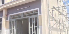 Bán nhà mới xây tại TT Hậu Nghĩa 300tr hoàn thiện