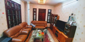 Bán Nhà Lô Góc Phố Lê Thanh Nghị, Hai Bà Trưng 40m2, 5 Tầng, KD, Giá 4.5 Tỷ.