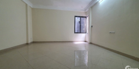 Cần Tiền Bán Gấp, Nhà Trần Khát Chân, 35m2, 5Tầng, Giá 3.05tỷ