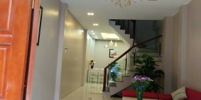 Lô góc, gần ô tô cách 20m Nguyễn đức Cảnh 30m2 5T nhiều tiện ích