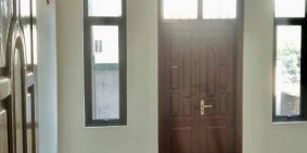 Bán nhà chính chủ Đông Thiên, DT: 38m2 - 5T - Giá chỉ: 2.1 tỷ. LH: 0945634095.