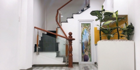 Nhà Lý Thái Tổ hẻm xe hơi – Quận 10 – 32m – 4 tầng – 4 tỷ 2 – 0933444019