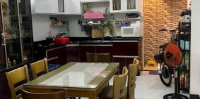 Bán gấp nhà  HXH Hàn Hải Nguyên,Q.11,49m2,chỉ 4.5 tỷ