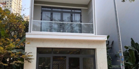 Vợ chồng cần tiền kinh doanh bán gấp căn nhà ngay chợ Búng, Tp. Thuận An