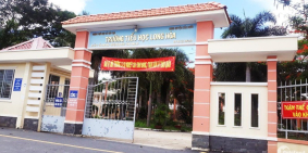 Cần tiền bán gấp nền đất 90m ngay chợ Rạch Kiến, sổ sẵn, công chứng ngay. 15tr/m