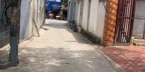 Bán 100m2 đất Chính Trung giáp KĐT 31ha. Đường ô tô vào tận nhà, ngõ thông.Gía c