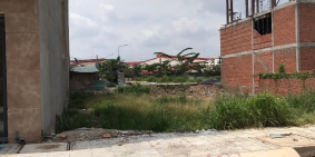 Nhà nội có để lại miếng đất 60m2 Lã Xuân Oai quận 9 1ty6. SH riêng