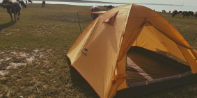 Cần Bán 1 sào (1000m2) , lô 2mt, 1 mt nhựa 16m,1mt View Hồ Sinh Thái, 650tr/sào