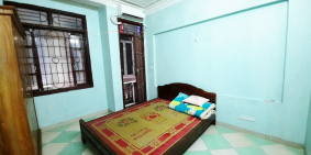 Siêu Phẩm! Bán Nhà Lĩnh Nam, Hoàng Mai, gần ô tô, ngõ nông, rộng, 24m2 x 4 t,