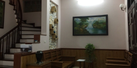 Cho thuê nhà phố Hoa Bằng Cầu Giấy 70m*5 tầng.